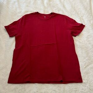 GAP Men's Short Sleeve Tee - Deep Red